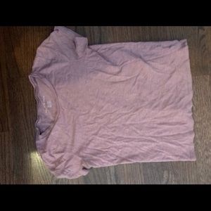 American Eagle light pink t-shirt